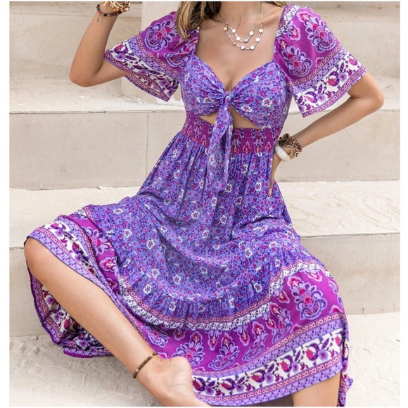 Dresses & Skirts - Boho Purple Floral Print Cutout Maxi Dress